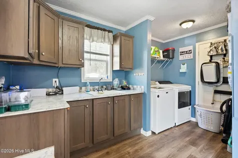 460 Oakey Point Road Hampstead NC 28443