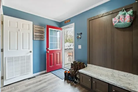 460 Oakey Point Road Hampstead NC 28443