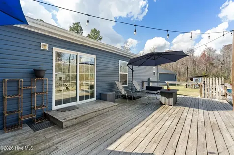 460 Oakey Point Road Hampstead NC 28443