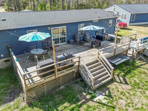460 Oakey Point Road Hampstead NC 28443