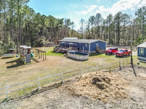 460 Oakey Point Road Hampstead NC 28443