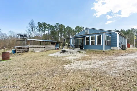 460 Oakey Point Road Hampstead NC 28443