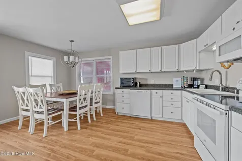 7411 Ocean Drive Emerald Isle NC 28594