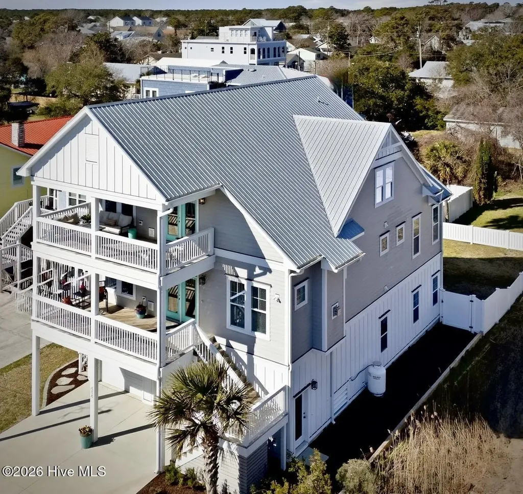 604 S 3rd Street Carolina Beach NC 28428