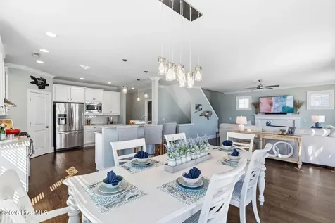 604 S 3rd Street Carolina Beach NC 28428