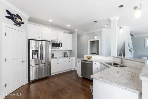 604 S 3rd Street Carolina Beach NC 28428