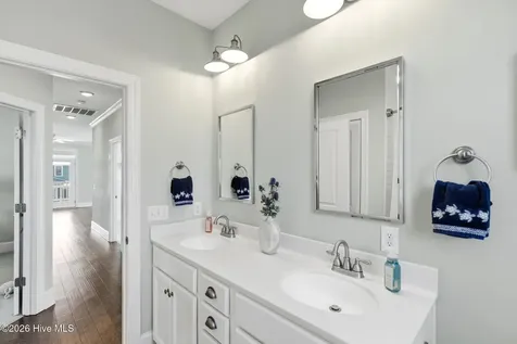 604 S 3rd Street Carolina Beach NC 28428