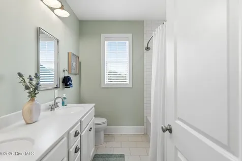 604 S 3rd Street Carolina Beach NC 28428
