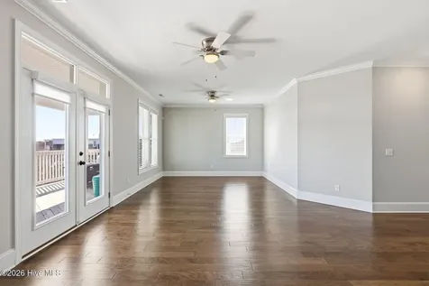 604 S 3rd Street Carolina Beach NC 28428