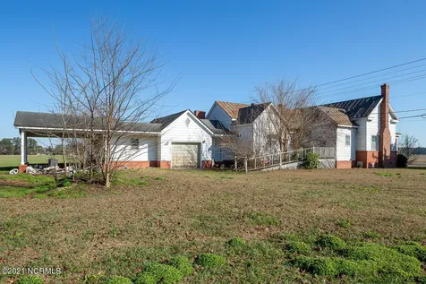 1116 W Elizabeth Street Clinton NC 28328