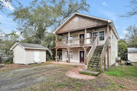 542 Brunswick Street SE Bolivia NC 28422