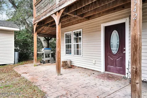 542 Brunswick Street SE Bolivia NC 28422