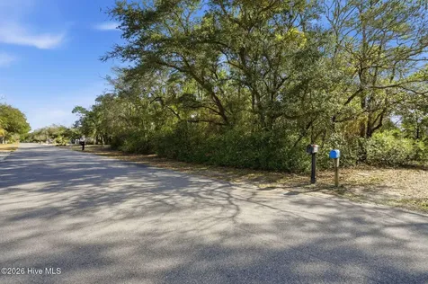 142 NW 1st Street Oak Island NC 28465