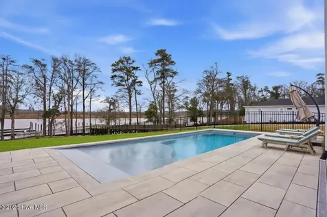2765 Alvernia Drive Castle Hayne NC 28429