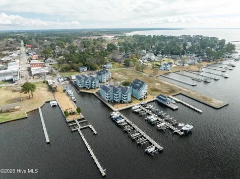 1101 Day Beacon Drive Belhaven NC 27810