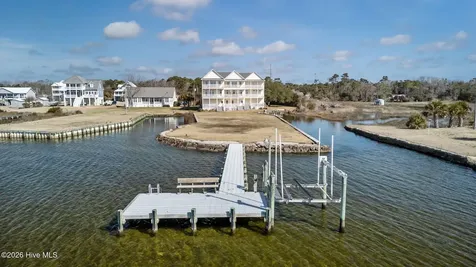 134 Water Lane Newport NC 28570