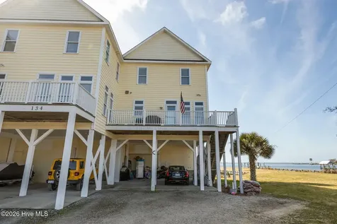 134 Water Lane Newport NC 28570