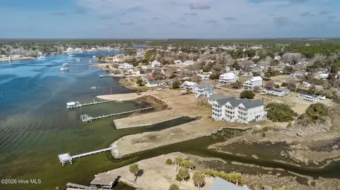 134 Water Lane Newport NC 28570