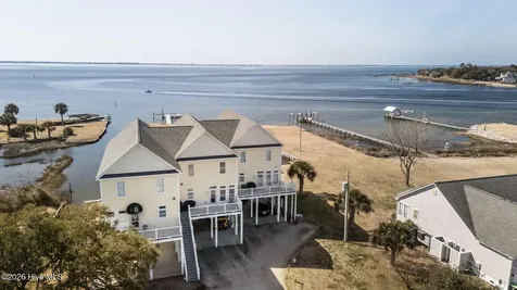 134 Water Lane Newport NC 28570