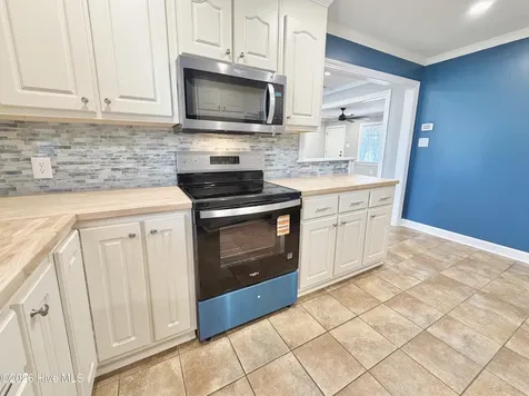 216 Collier Loftin Road Kinston NC 28504