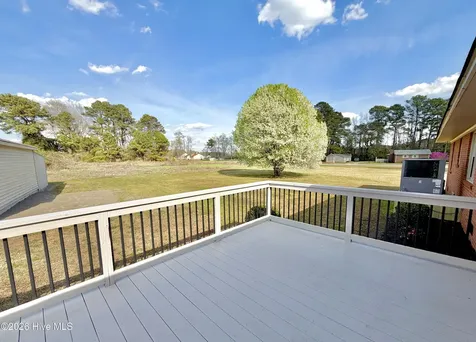216 Collier Loftin Road Kinston NC 28504