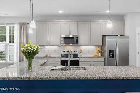 466 Eden Drive SW Supply NC 28462