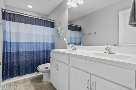 466 Eden Drive SW Supply NC 28462