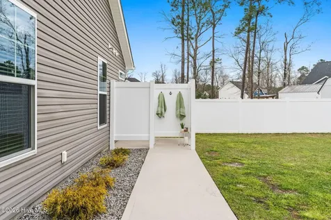 466 Eden Drive SW Supply NC 28462