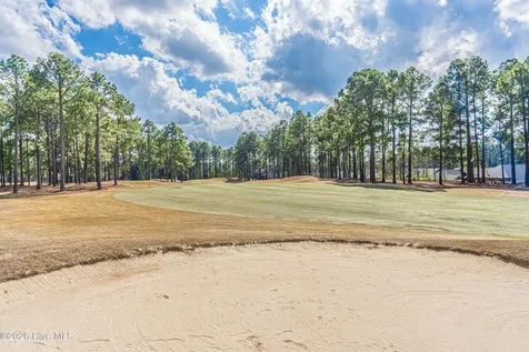 117 W Chelsea Court Southern Pines NC 28387