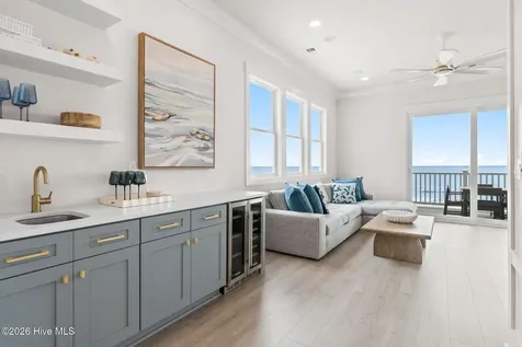 387 W First Street Ocean Isle Beach NC 28469
