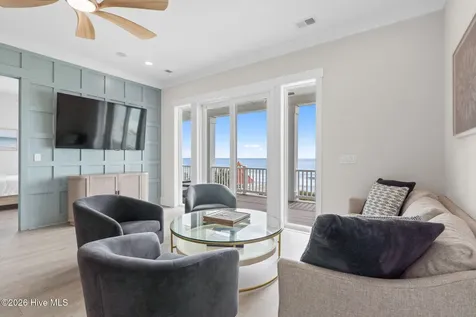387 W First Street Ocean Isle Beach NC 28469