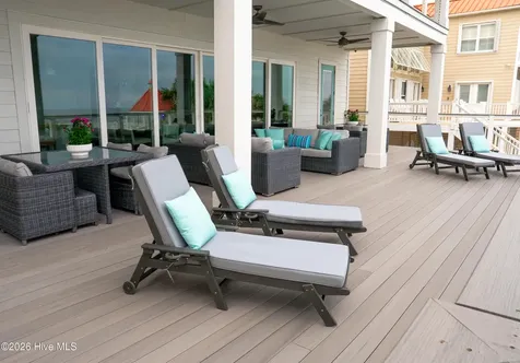 387 W First Street Ocean Isle Beach NC 28469