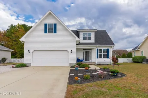 1106 Woods Court Morehead City NC 28557
