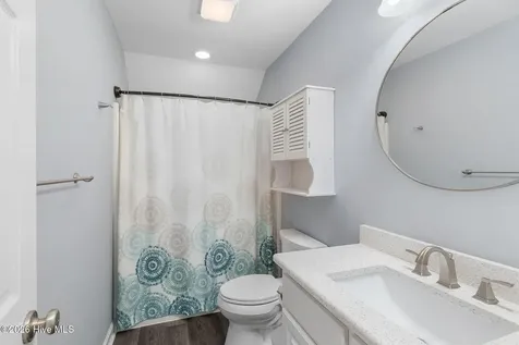1106 Woods Court Morehead City NC 28557
