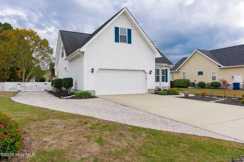 1106 Woods Court Morehead City NC 28557