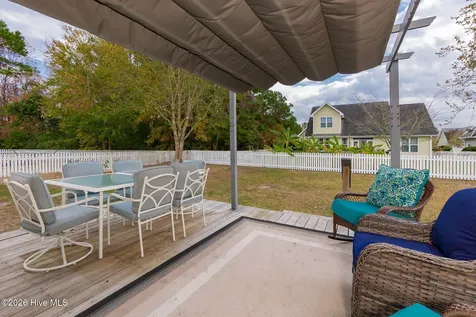 1106 Woods Court Morehead City NC 28557