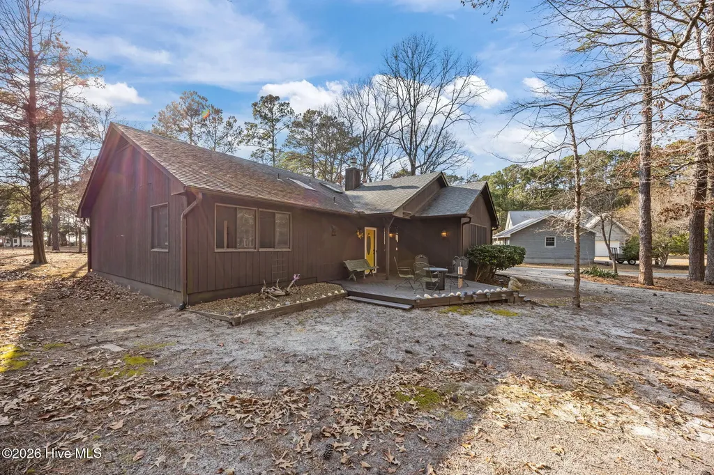 135 Wilson Circle Minnesott Beach NC 28510