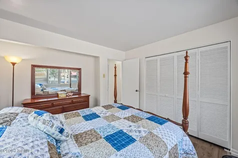 135 Wilson Circle Minnesott Beach NC 28510