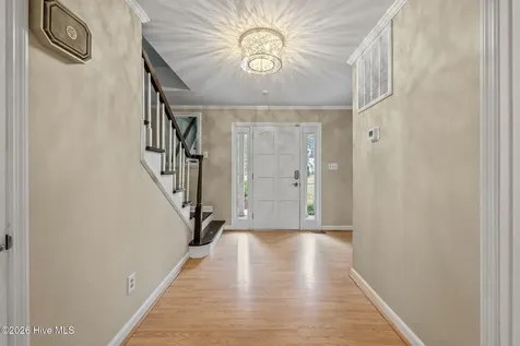 327 Plantation Drive New Bern NC 28562