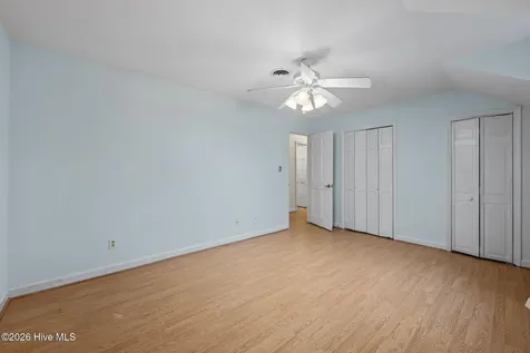 327 Plantation Drive New Bern NC 28562
