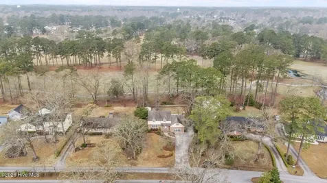 327 Plantation Drive New Bern NC 28562