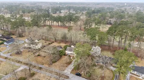 327 Plantation Drive New Bern NC 28562