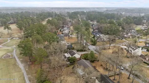 327 Plantation Drive New Bern NC 28562