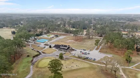 327 Plantation Drive New Bern NC 28562