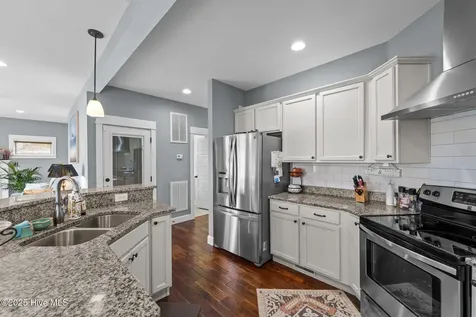 206 Sunrise Crossing Drive Kill Devil Hills NC 27948