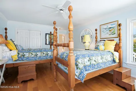 11 Sandpiper Street Wrightsville Beach NC 28480