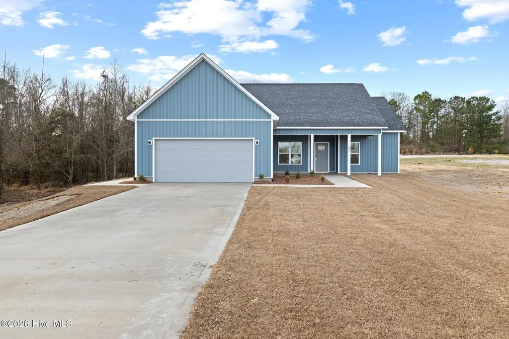 411 Wade Drive Richlands NC 28574