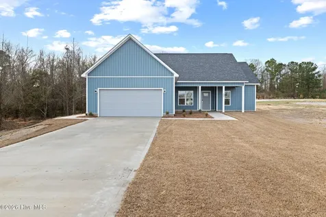 411 Wade Drive Richlands NC 28574
