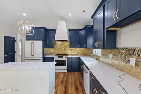 411 Wade Drive Richlands NC 28574