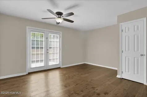 5022 Lamppost Circle Wilmington NC 28403